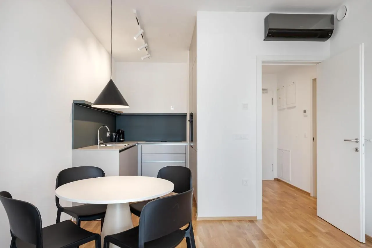 לובליאנה Modern One-Bedroom Residence Masarykova With Private Parking דירה